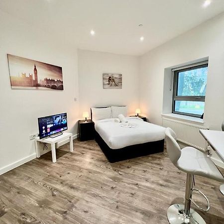 Alarabi Apartments-Studio Flat クロイドン エクステリア 写真