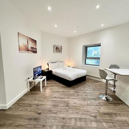 Alarabi Apartments-Studio Flat クロイドン エクステリア 写真