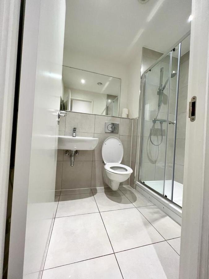 Alarabi Apartments-Studio Flat クロイドン エクステリア 写真