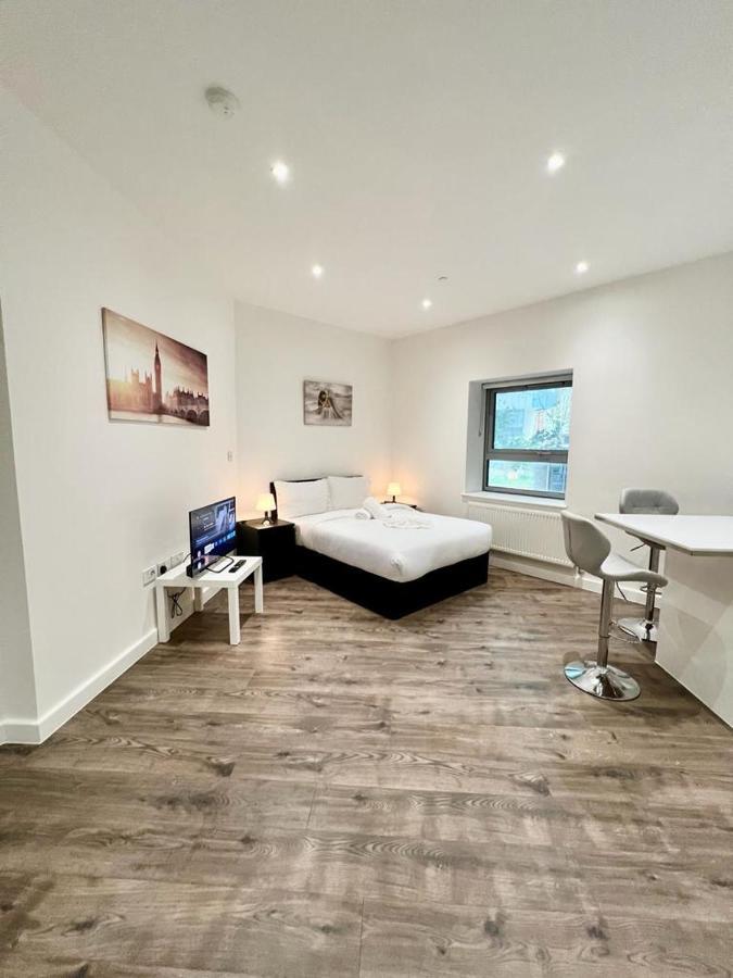 Alarabi Apartments-Studio Flat クロイドン エクステリア 写真